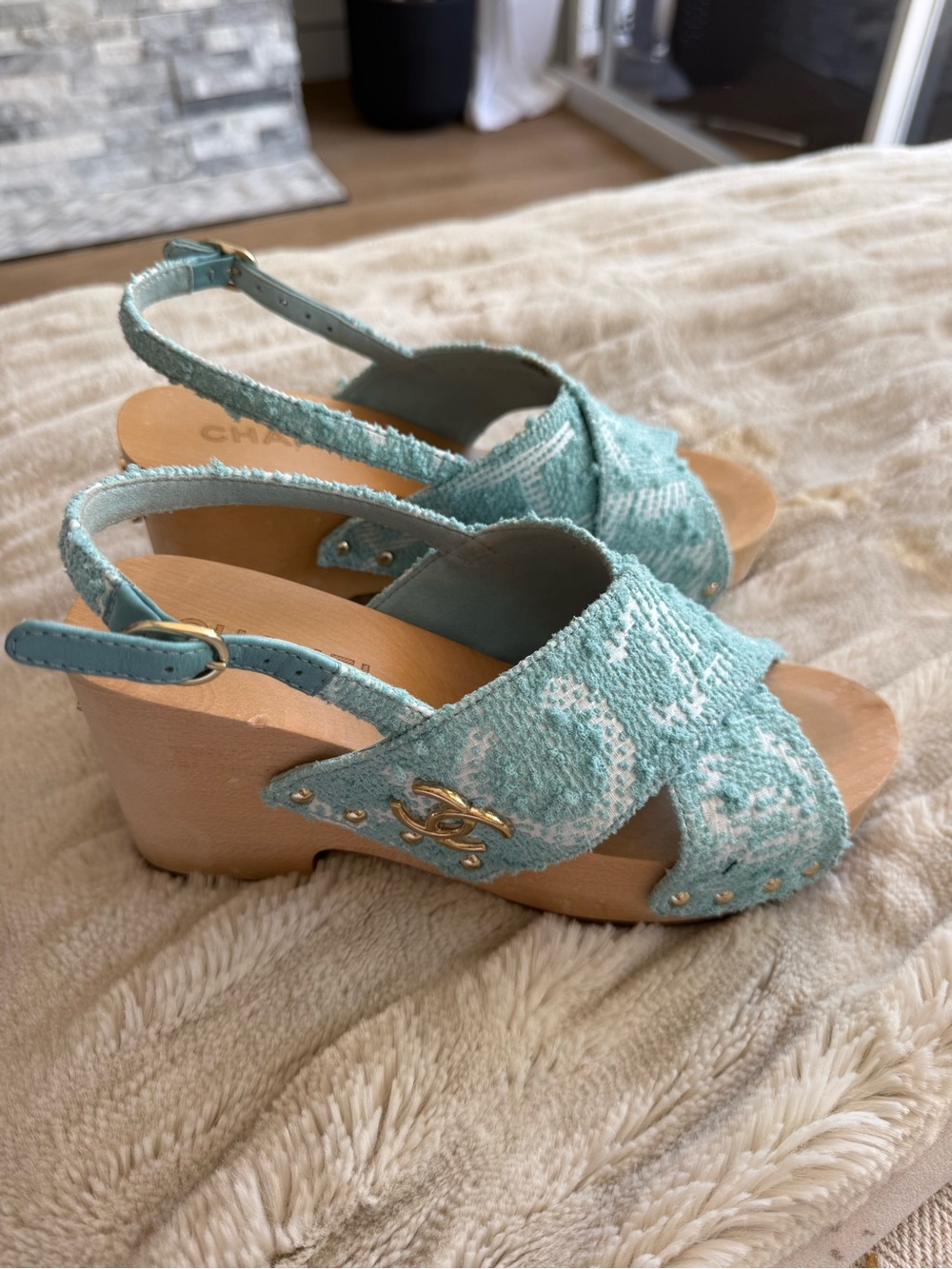 CHANEL Mint Tweed Wedge Slingback Sandals with Gold CC